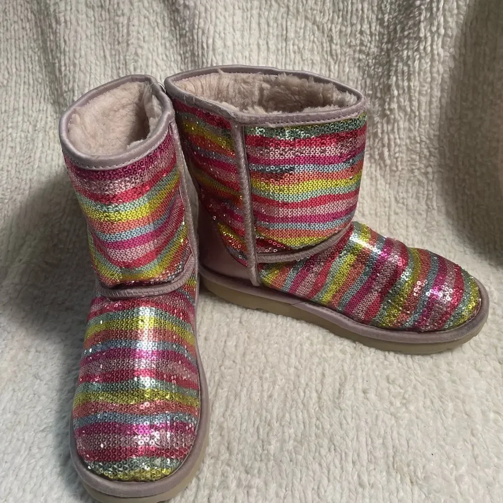 UGG sparkle Sequins Rainbow kids Boots leather blush pink trims  fur lining SZ6